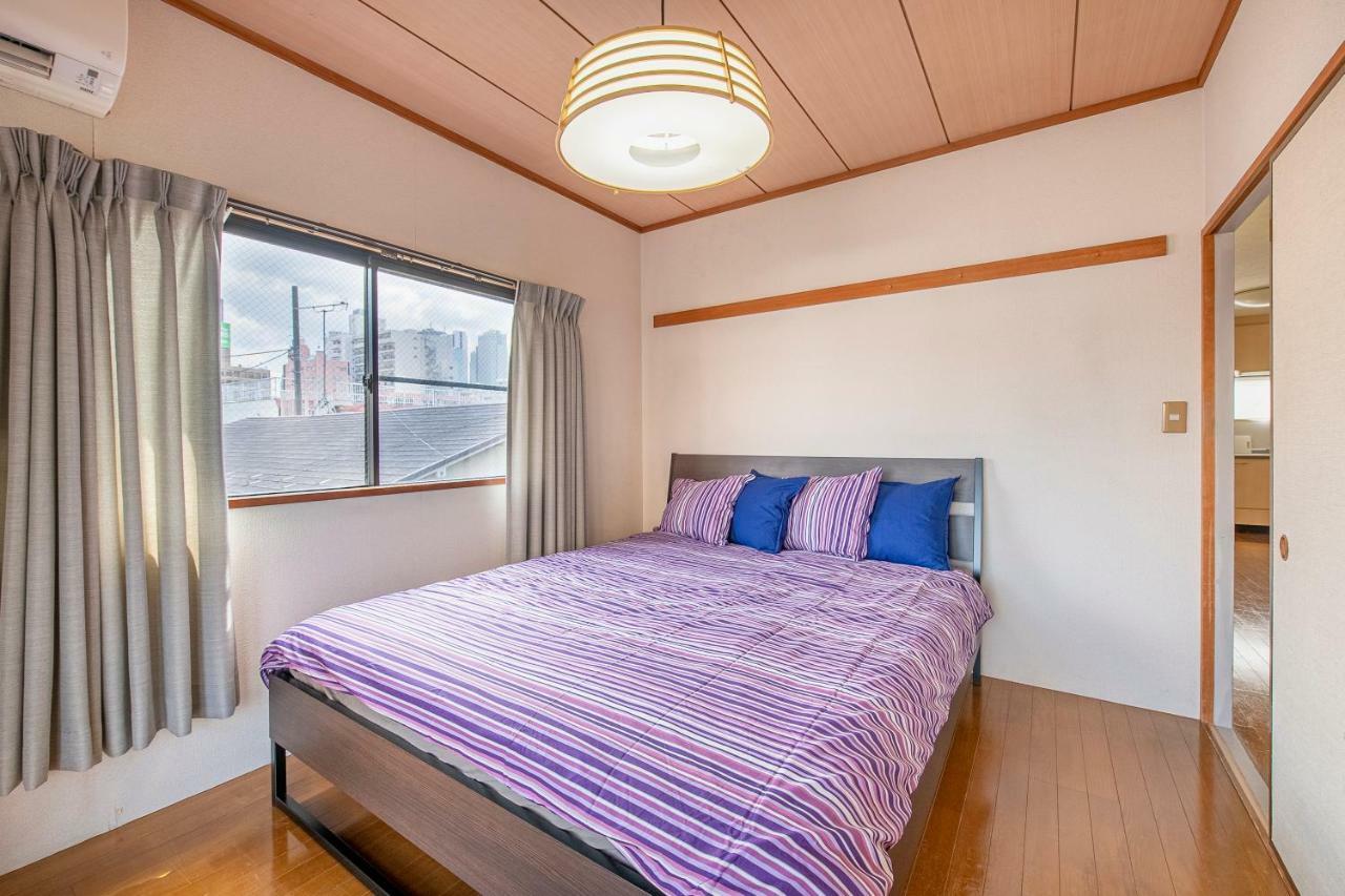 Tokyo Apartment House Inn Bilik gambar