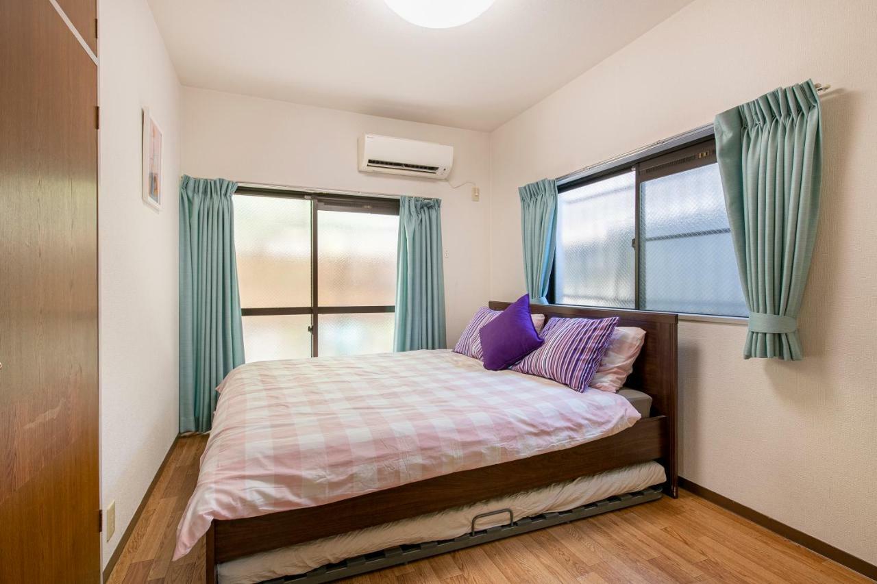 Tokyo Apartment House Inn Bilik gambar